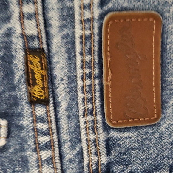 Vintage Distressed Wranglers Jean's - Picture 6 of 11